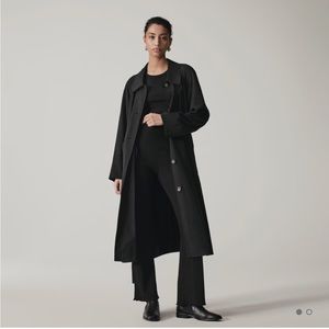 EVERLANE The Gathered Drape Trench Long in Black Buttons Pockets Size Medium NEW